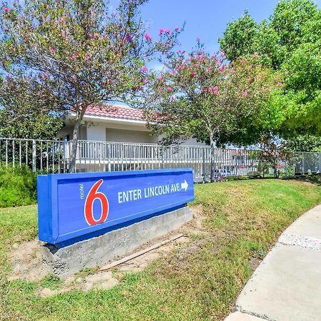 Motel 6-Corona, Ca Kültér fotó