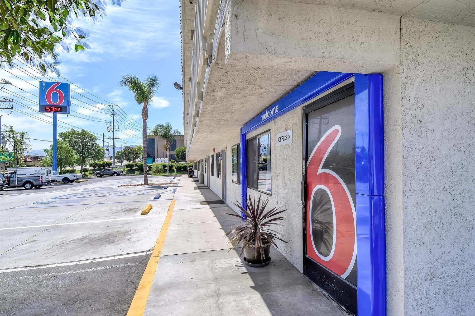 Motel 6-Corona, Ca Kültér fotó